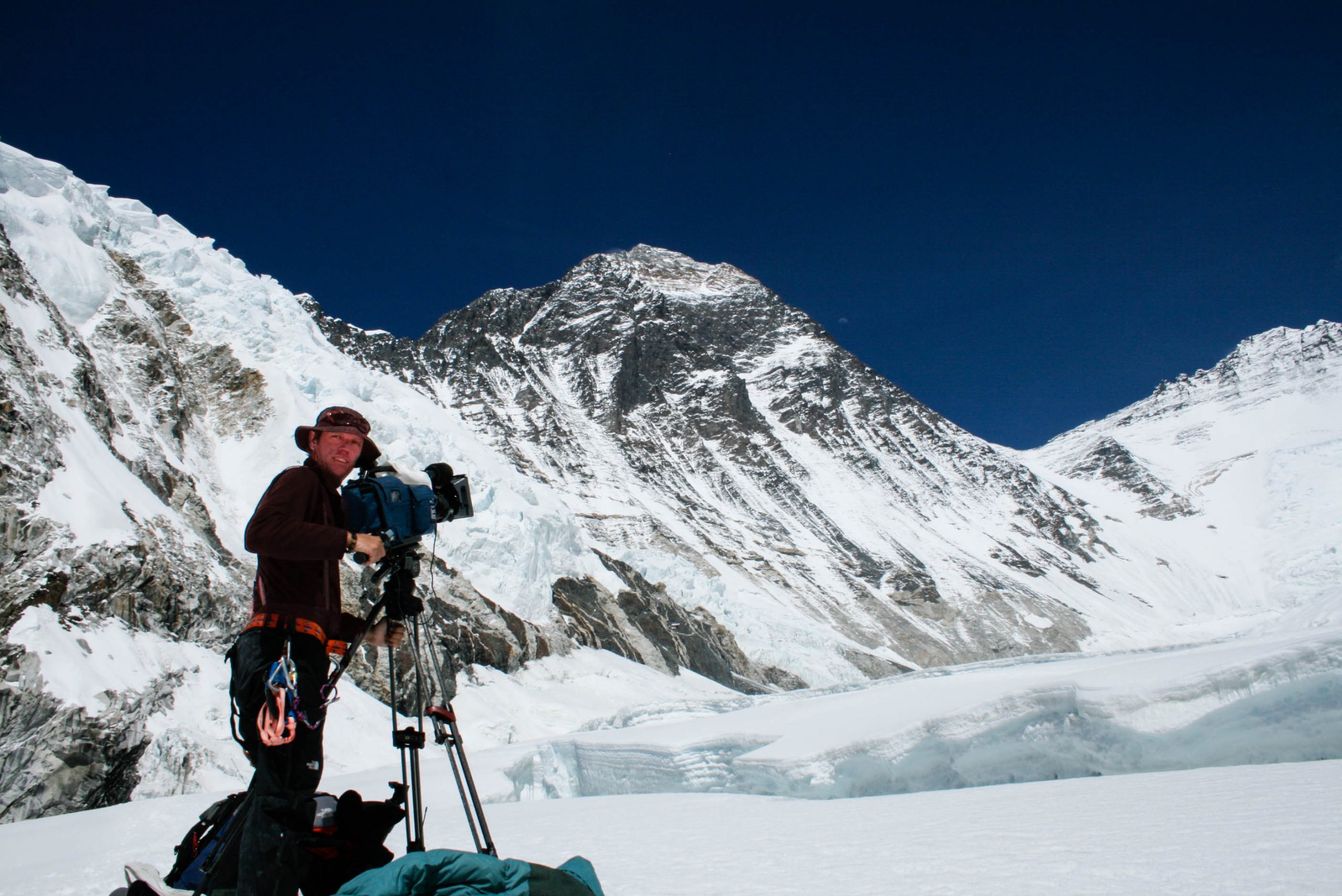 Tim Butt Cameraman Western Cwm Mt Everest Sony DVW 790 BBC Climbing